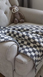 Turbulence & Baby's Breath Check Print Toddler Blanket