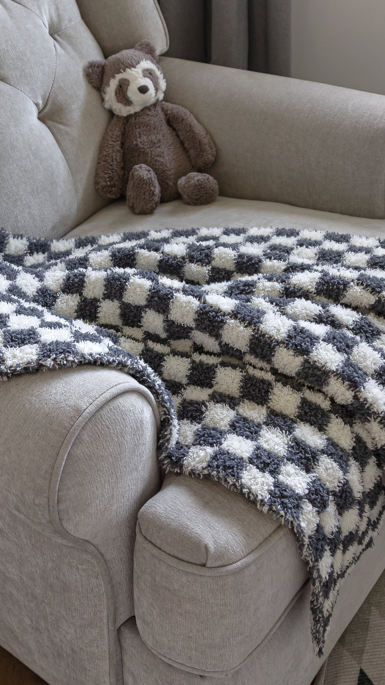 Turbulence & Baby's Breath Check Print Toddler Blanket